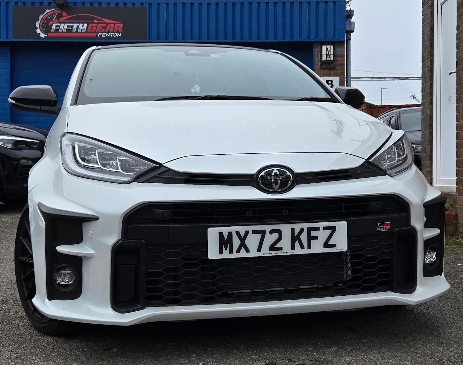 Used Toyota Yaris 2024 for sale - 76245033: Photo 2