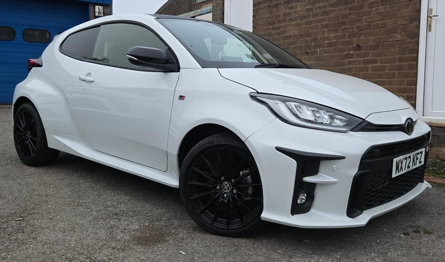 Used Toyota Yaris 2024 for sale - 76245033: Photo 3