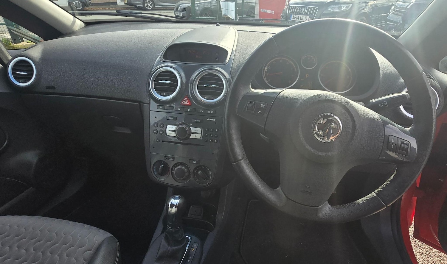 Used Vauxhall Corsa 2013 for sale - 76359675: Photo 11