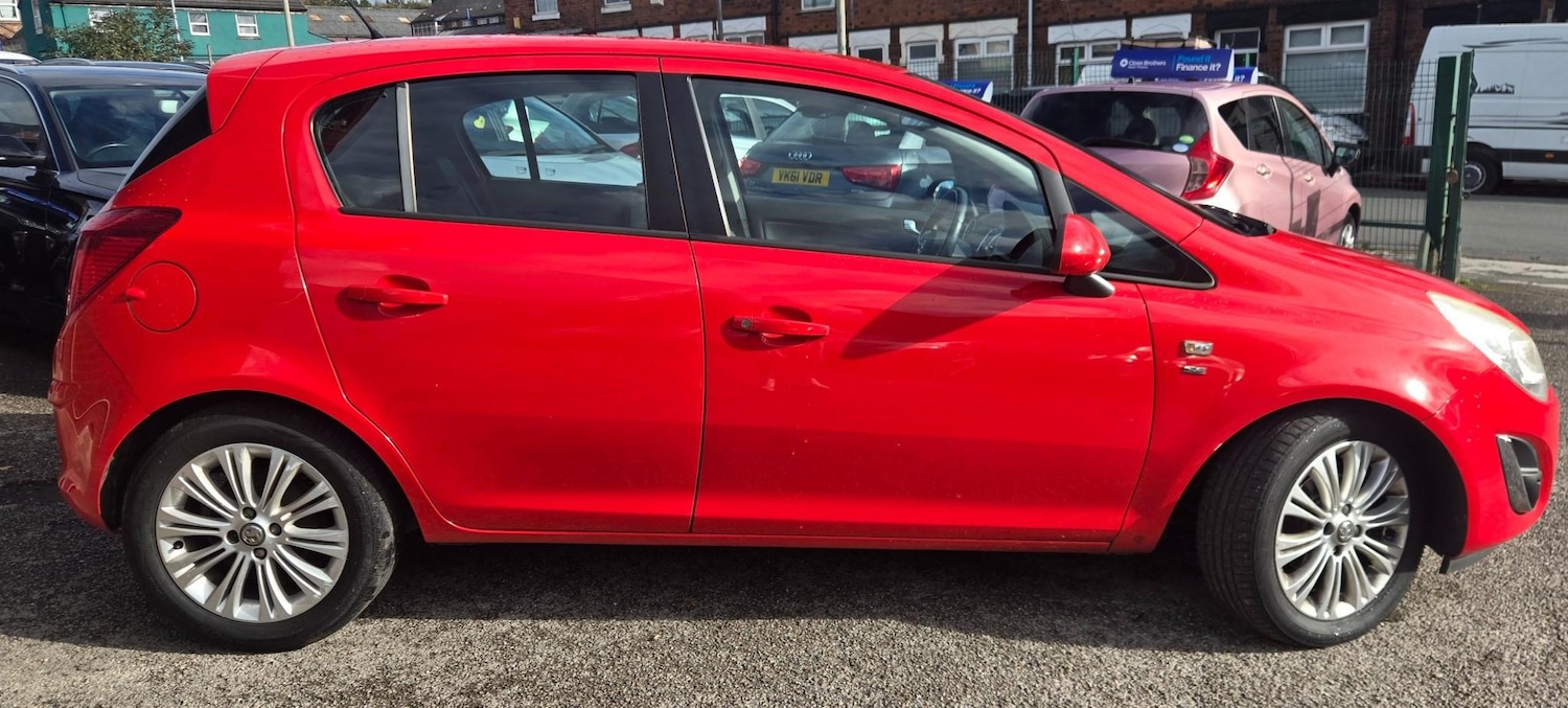 Used Vauxhall Corsa 2013 for sale - 76359675: Photo 4