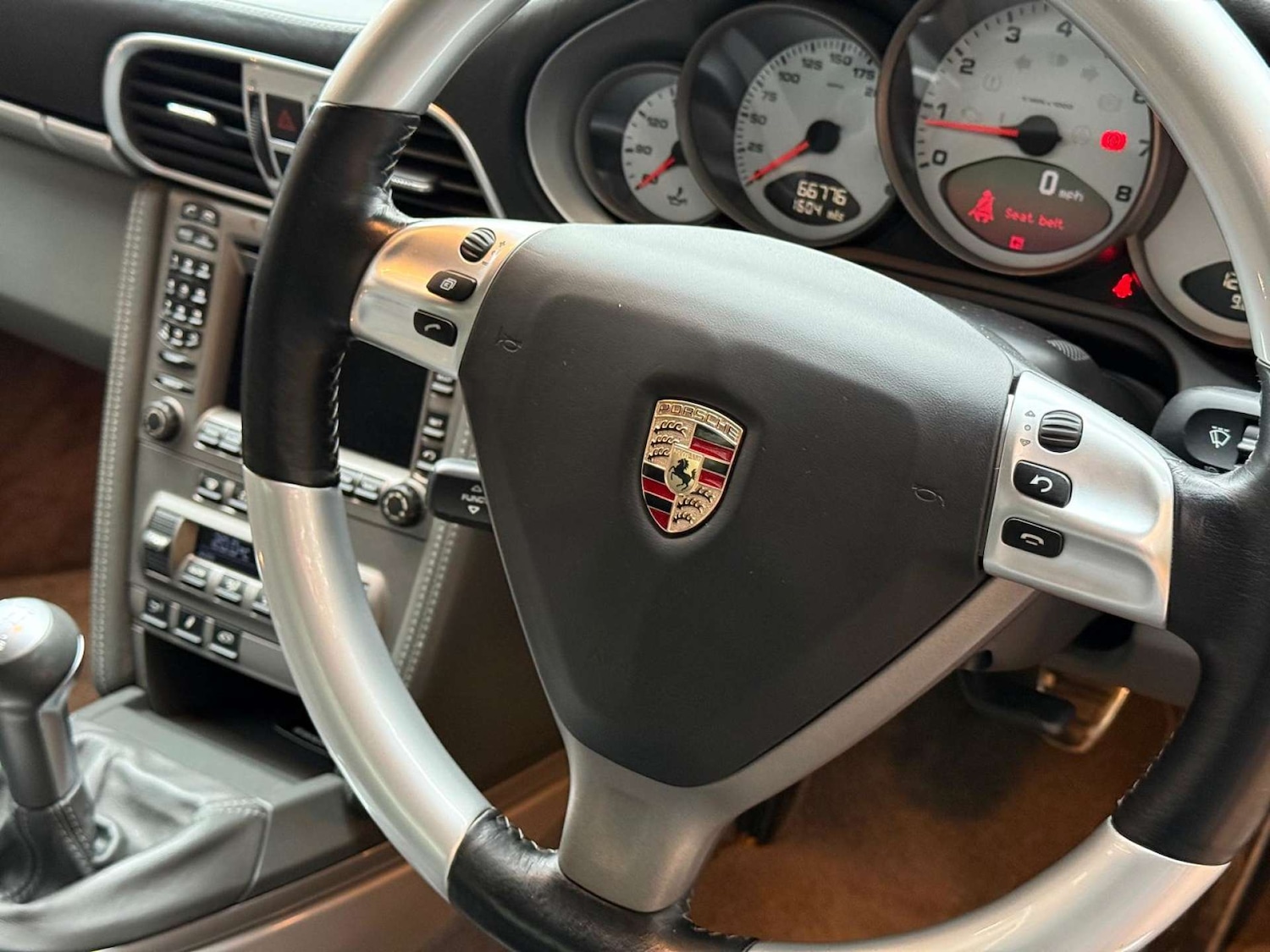 Used Porsche 911 2006 for sale - 78053746: Photo 11