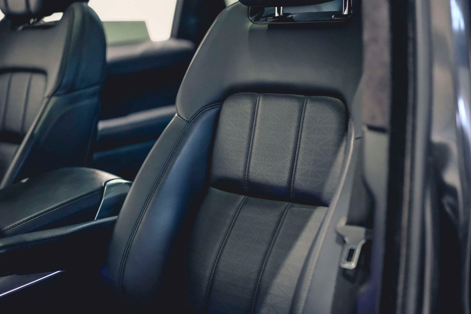 Used Land Rover Range Rover Sport 2018 for sale - 76693658: Photo 36