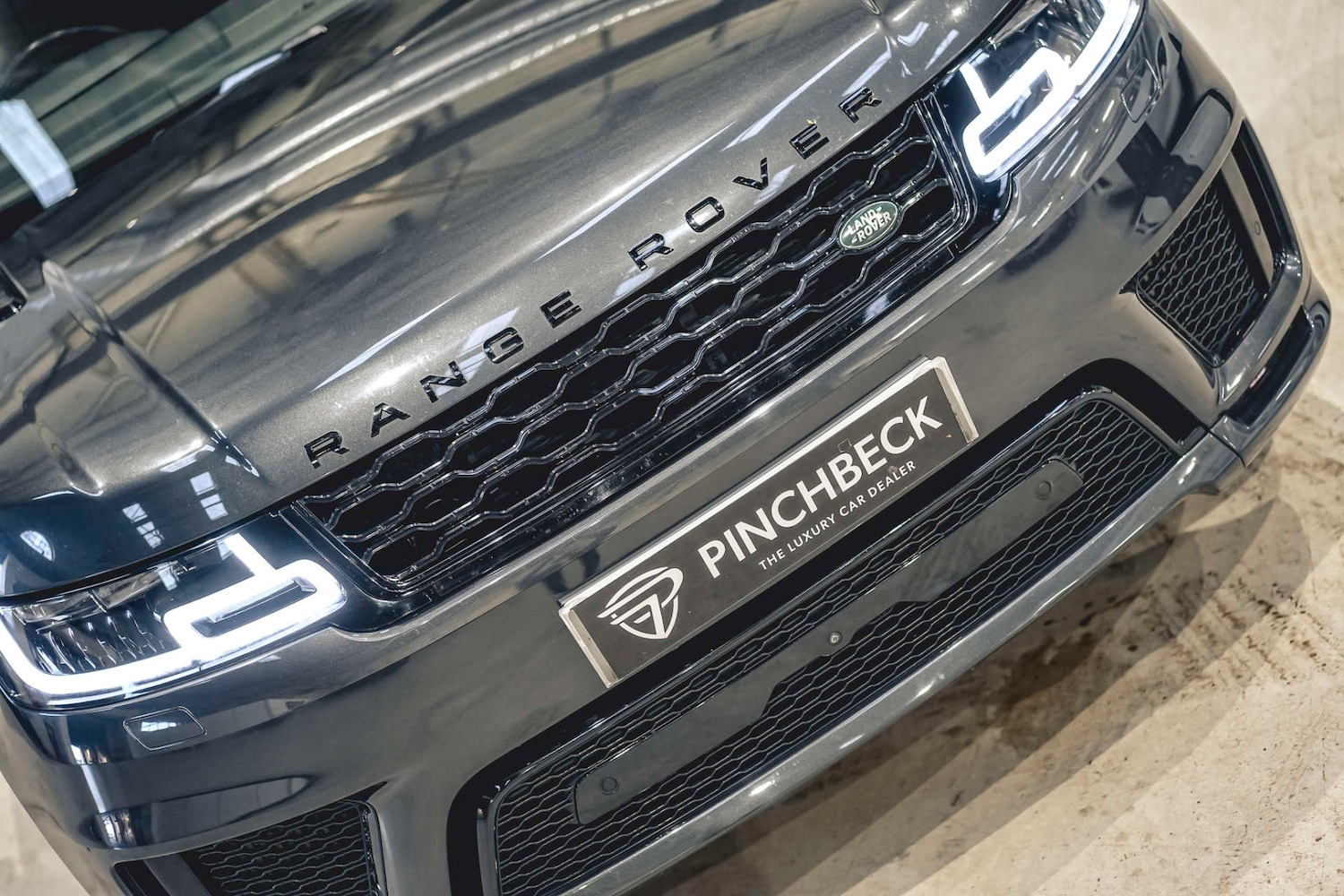 Used Land Rover Range Rover Sport 2018 for sale - 76693658: Photo 8