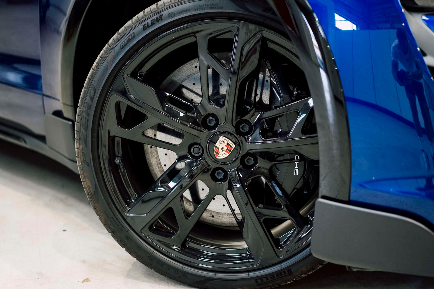 Used Porsche Taycan 2022 for sale - 76693664: Photo 3