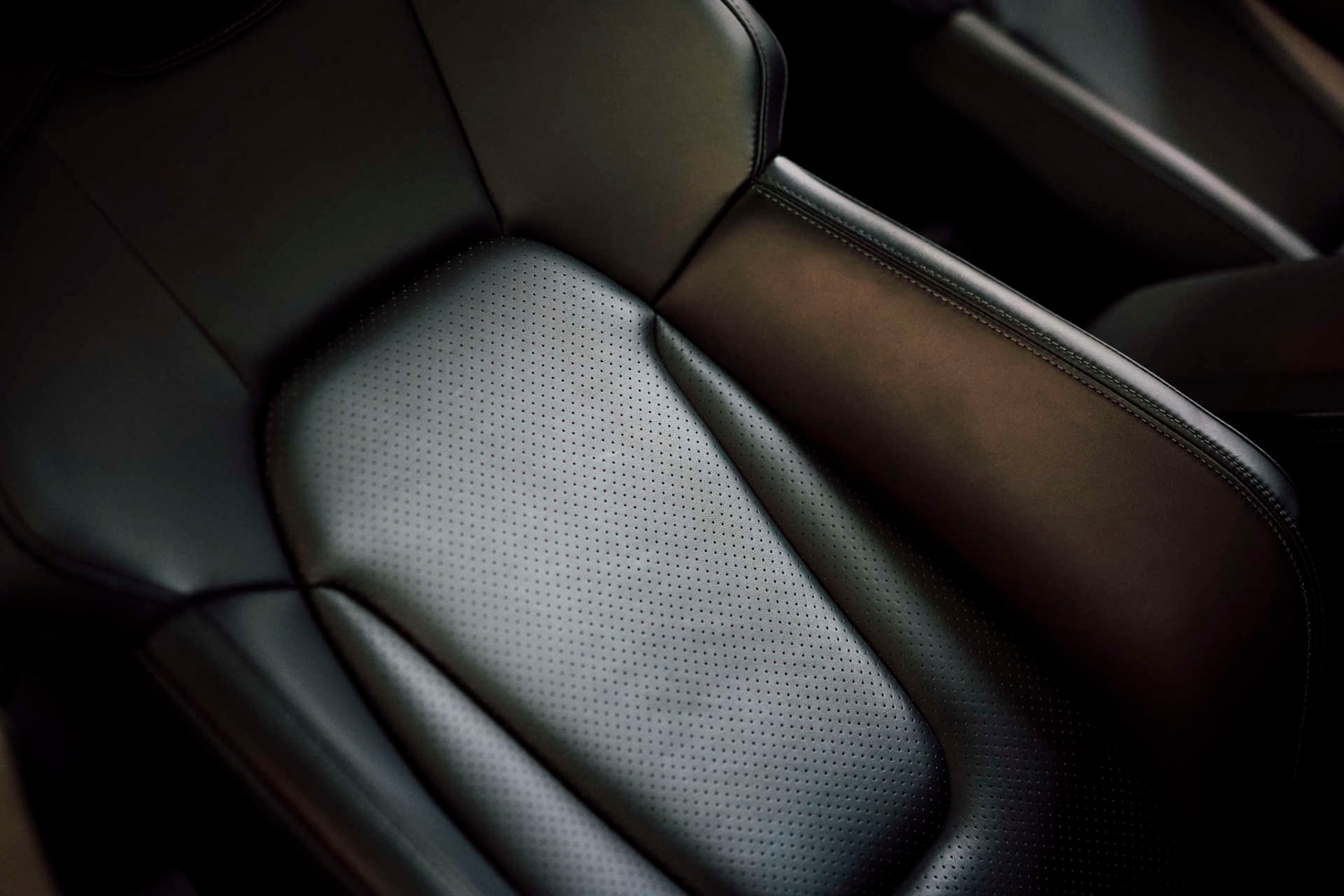 Used Porsche Taycan 2022 for sale - 76693664: Photo 31