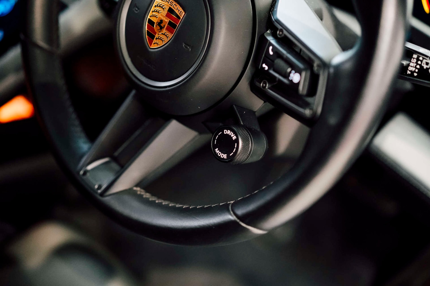 Used Porsche Taycan 2022 for sale - 76693664: Photo 34