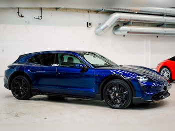 Used Porsche Taycan 2022 for sale - 76693664: Photo