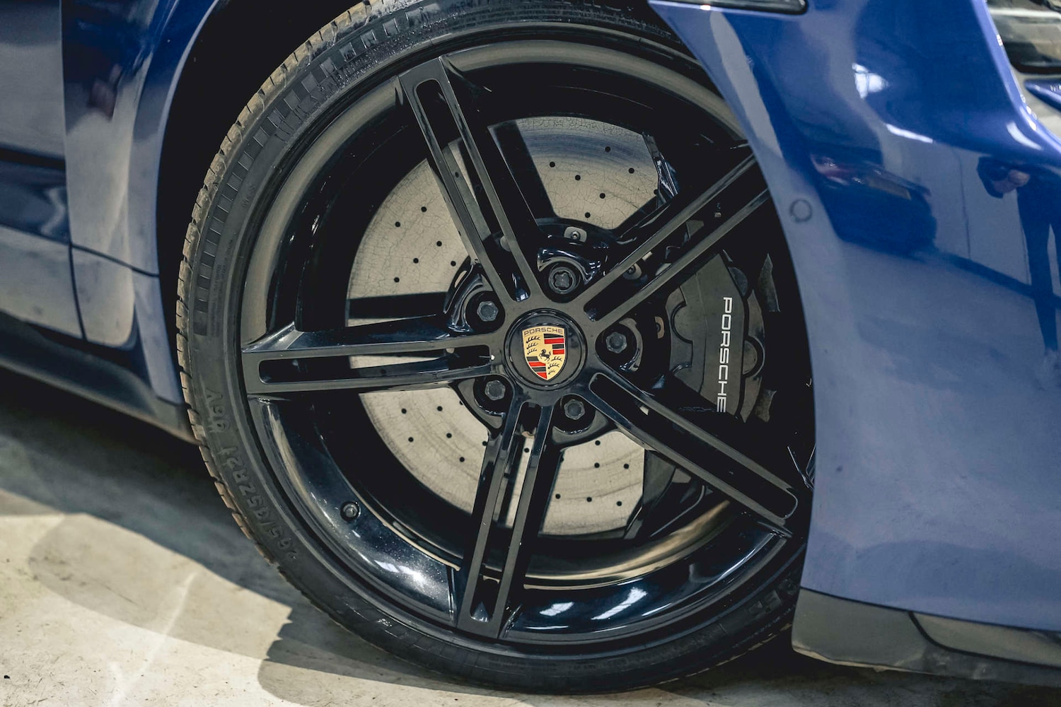 Used Porsche Taycan 2020 for sale - 77157183: Photo 10