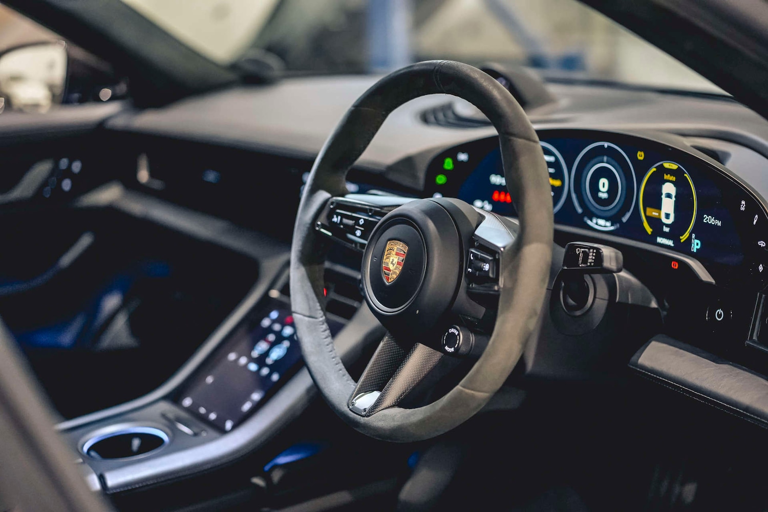 Used Porsche Taycan 2020 for sale - 77157183: Photo 18