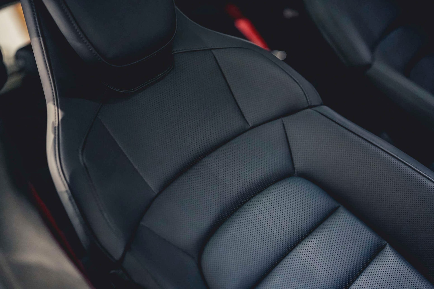 Used Porsche Taycan 2020 for sale - 77157183: Photo 35