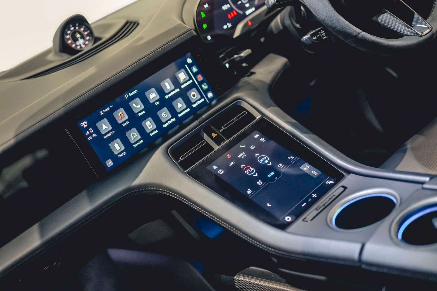 Used Porsche Taycan 2020 for sale - 77157183: Photo 38