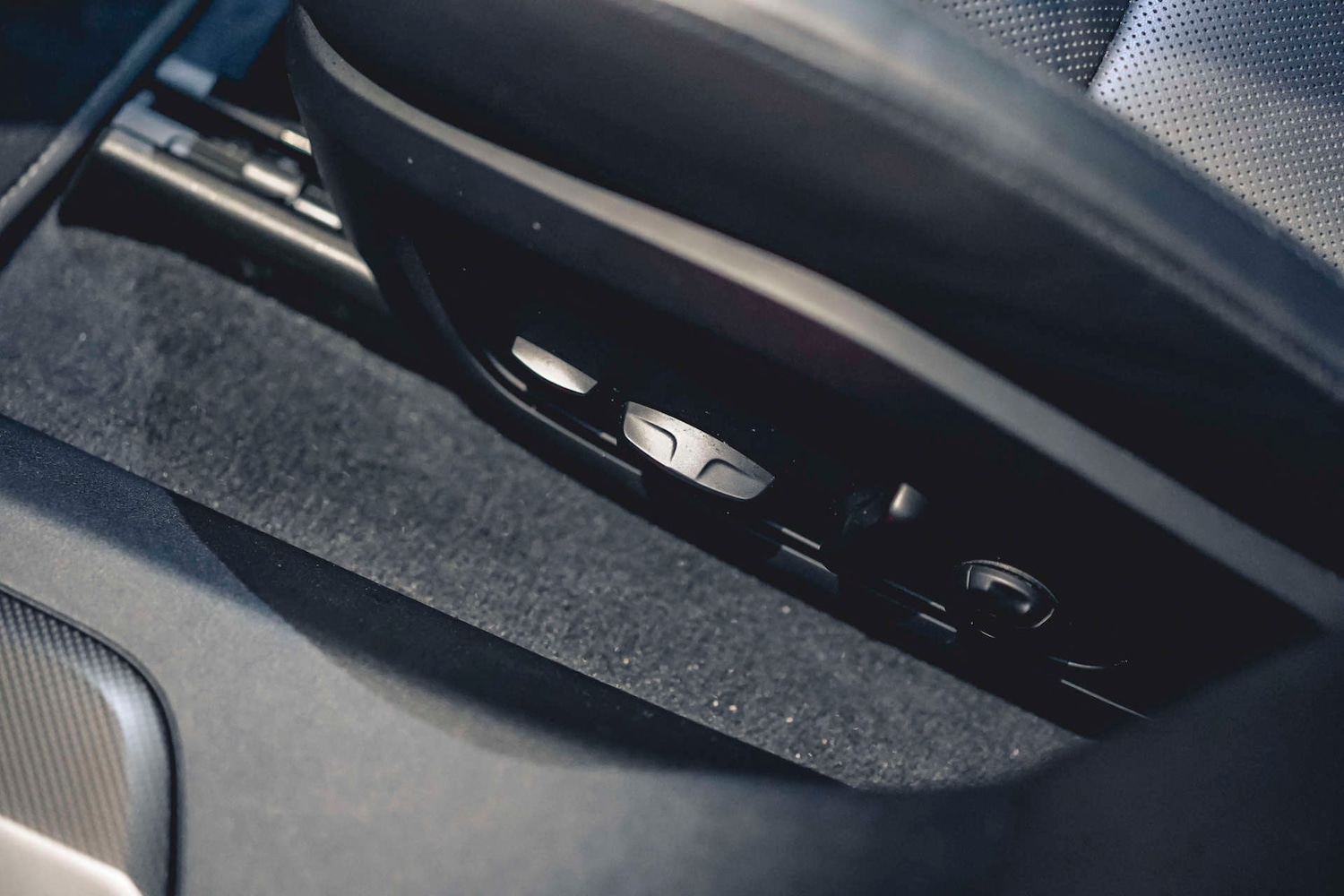 Used Porsche Taycan 2020 for sale - 77157183: Photo 41