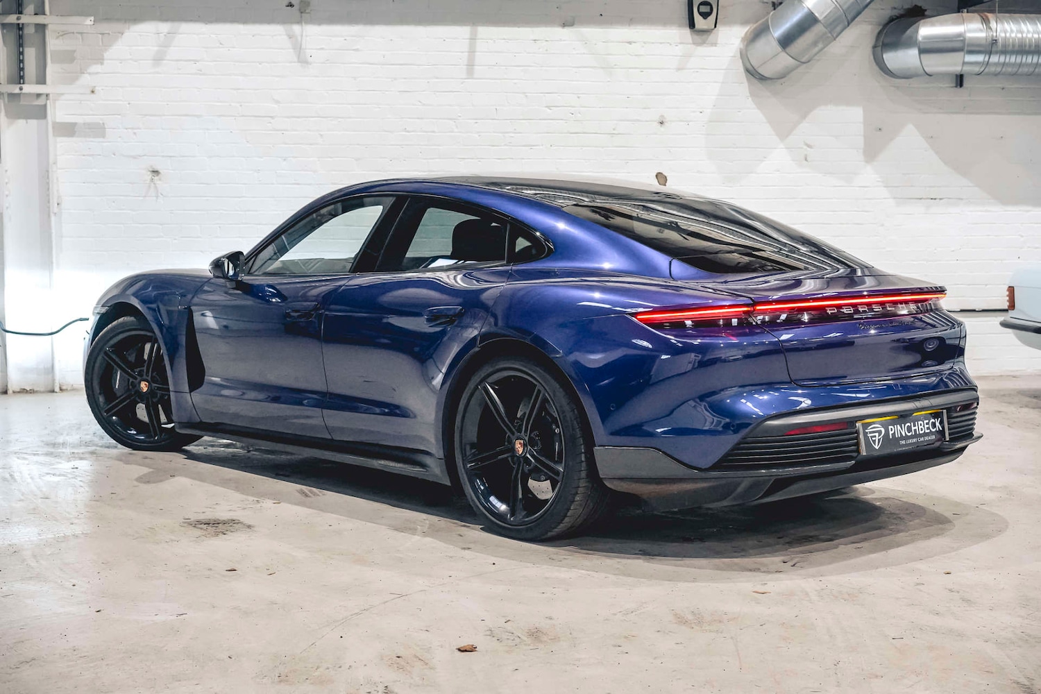 Used Porsche Taycan 2020 for sale - 77157183: Photo 7