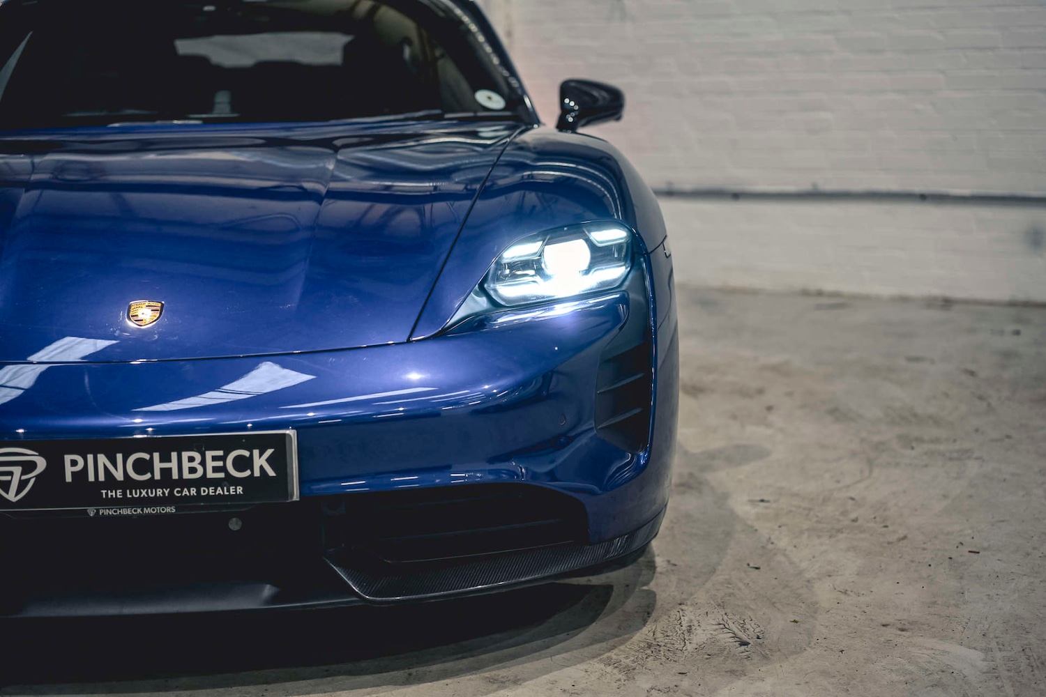 Used Porsche Taycan 2020 for sale - 77157183: Photo 9