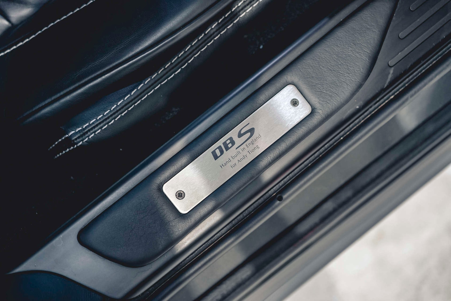 Used Aston Martin DBS 2010 for sale - 76693660: Photo 20