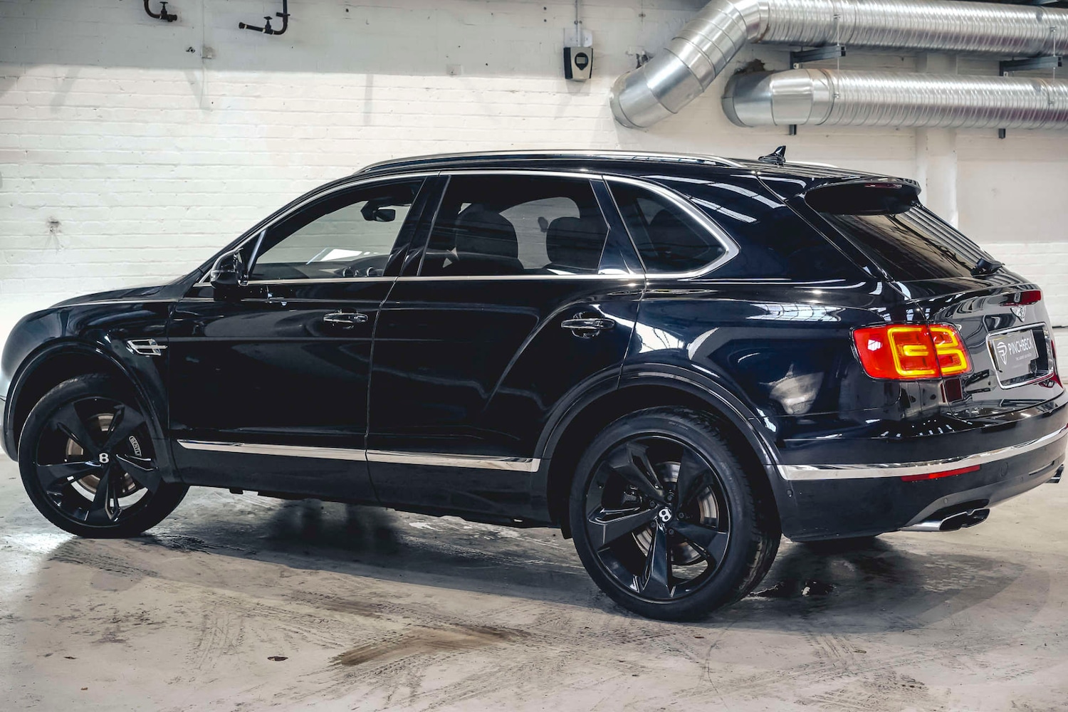 Used Bentley Bentayga 2018 for sale - 76693661: Photo 11