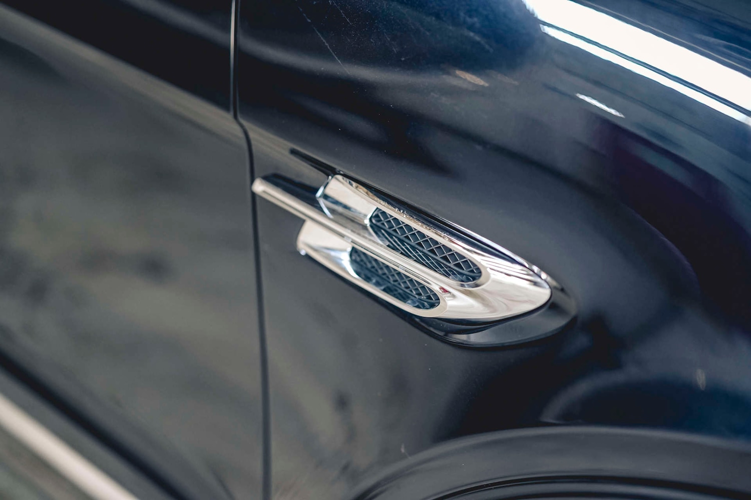 Used Bentley Bentayga 2018 for sale - 76693661: Photo 4