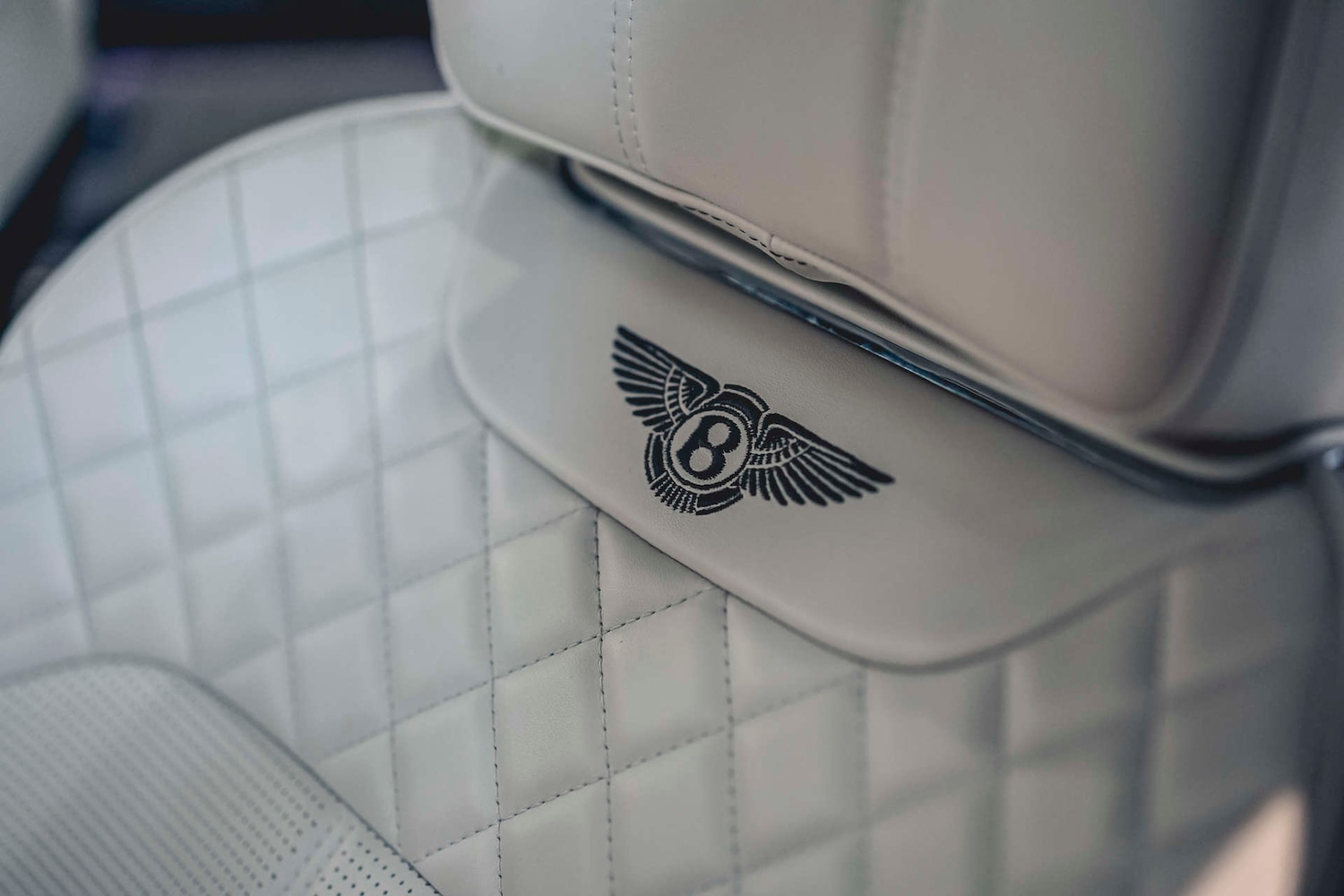 Used Bentley Bentayga 2018 for sale - 76693661: Photo 48