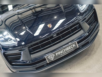 Used Porsche Macan 2022 for sale - 78895925: Photo