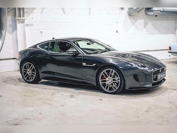 Used Jaguar F-Type 2016 for sale - 77210050: Photo