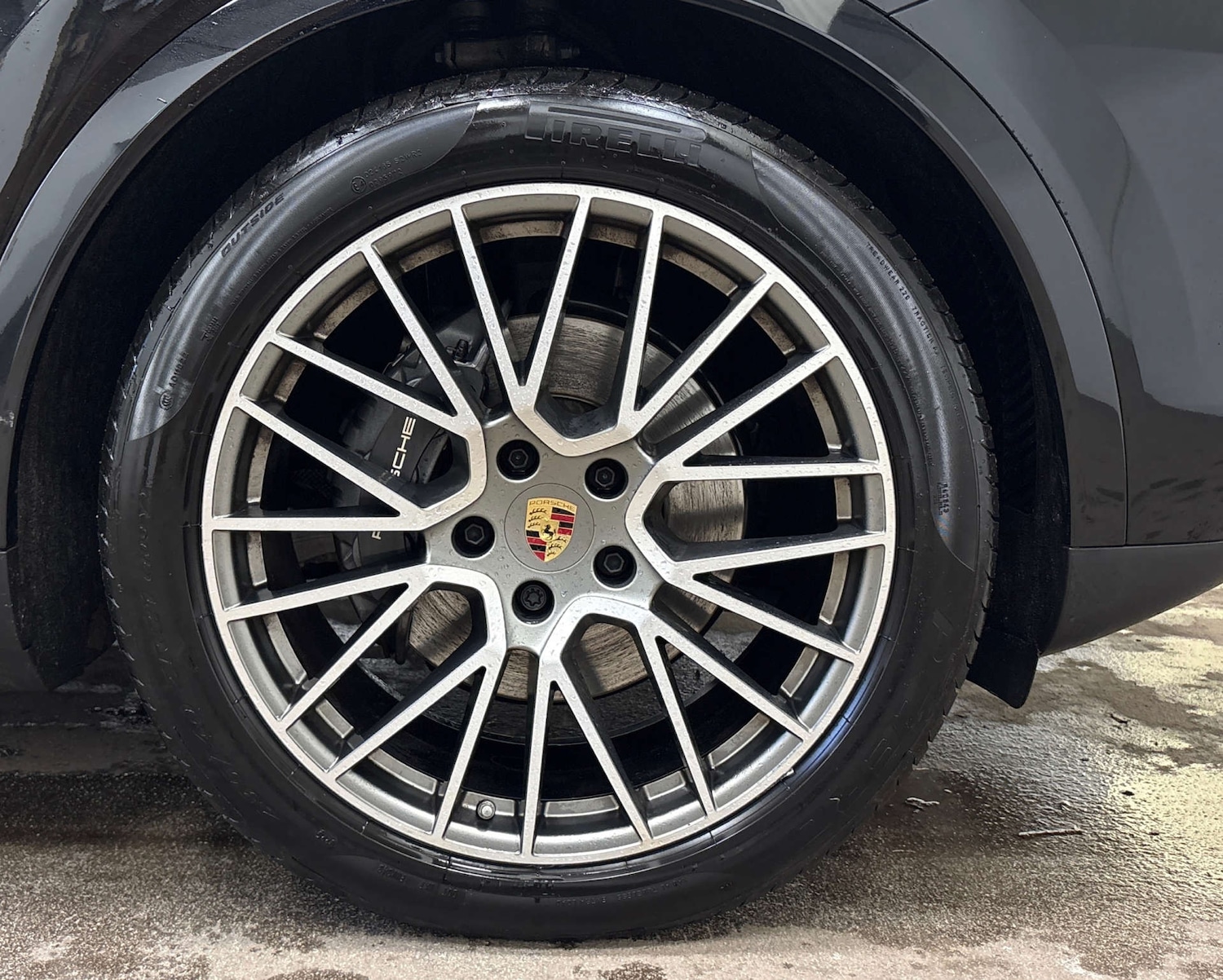 Used Porsche Cayenne 2023 for sale - 77492528: Photo 4