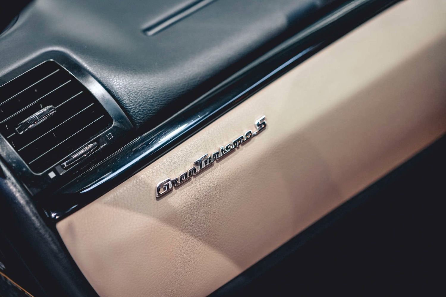 Used Maserati Granturismo 2010 for sale - 77173415: Photo 38