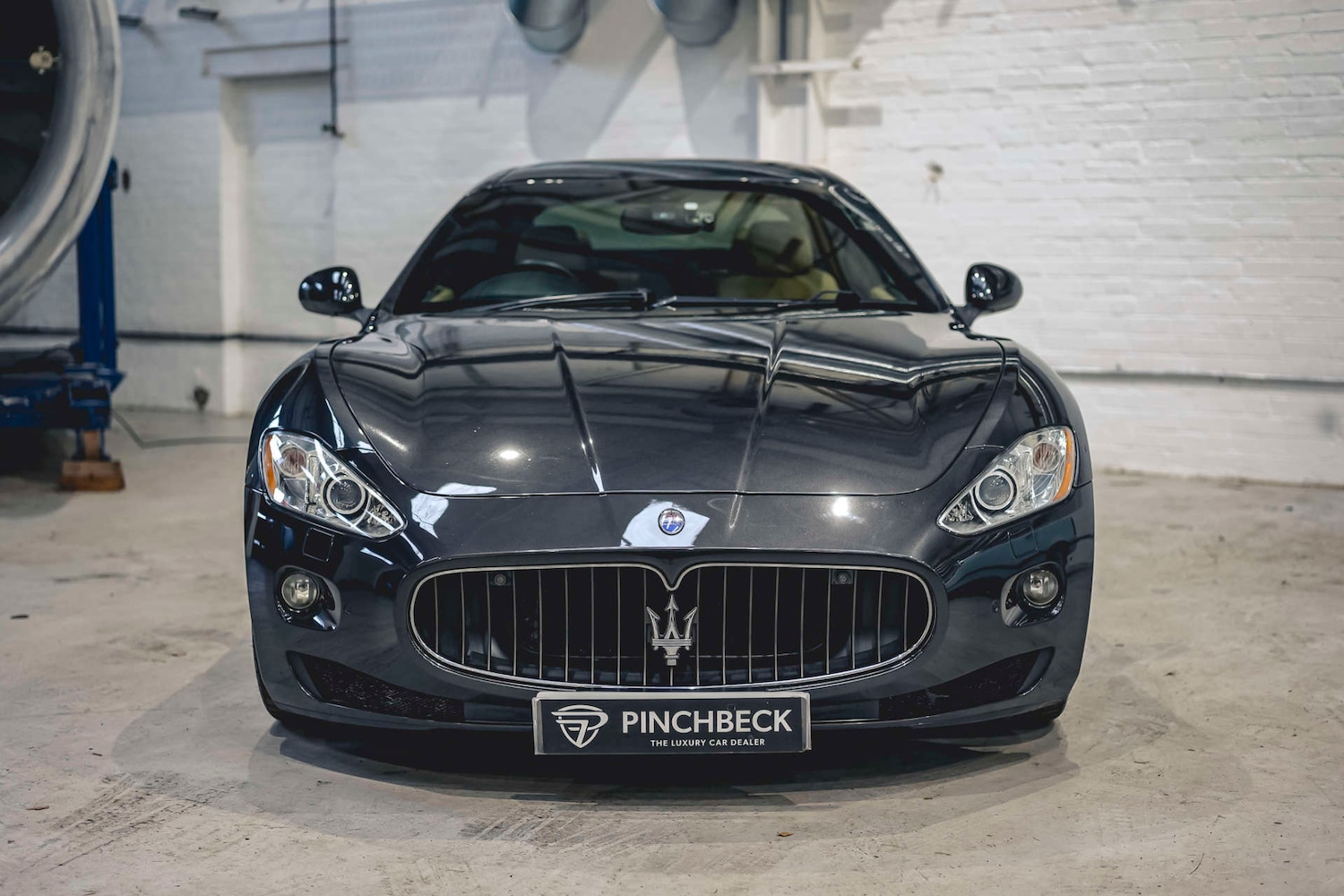 Used Maserati Granturismo 2010 for sale - 77173415: Photo 4