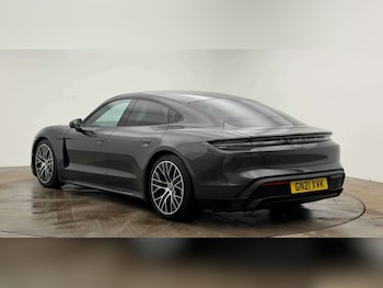 Used Porsche Taycan 2021 for sale - 77129807: Photo