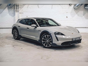 Used Porsche Taycan 2022 for sale - 79594886: Photo
