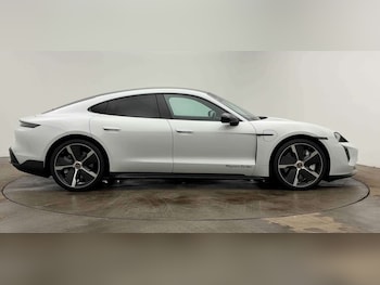 Used Porsche Taycan 2021 for sale - 77366758: Photo