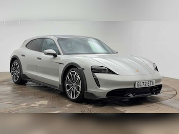 Used Porsche Taycan 2022 for sale - 77420223: Photo