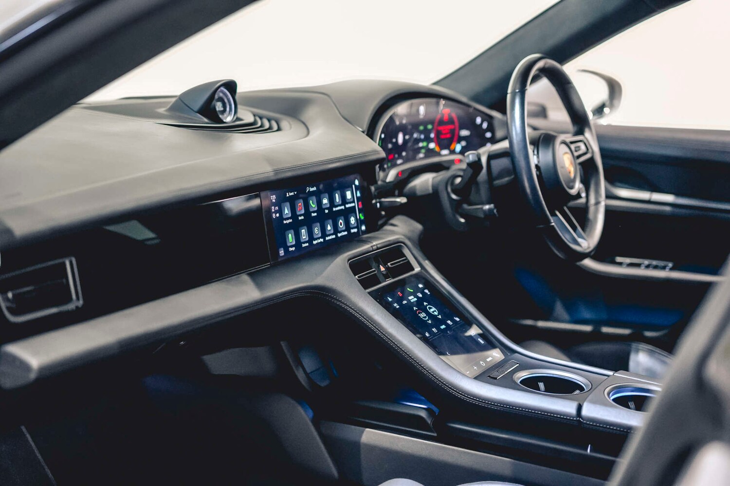 Used Porsche Taycan 2022 for sale - 77420223: Photo 35