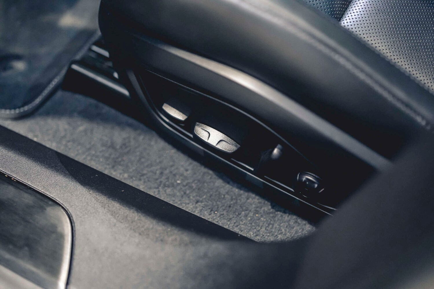 Used Porsche Taycan 2022 for sale - 77420223: Photo 37