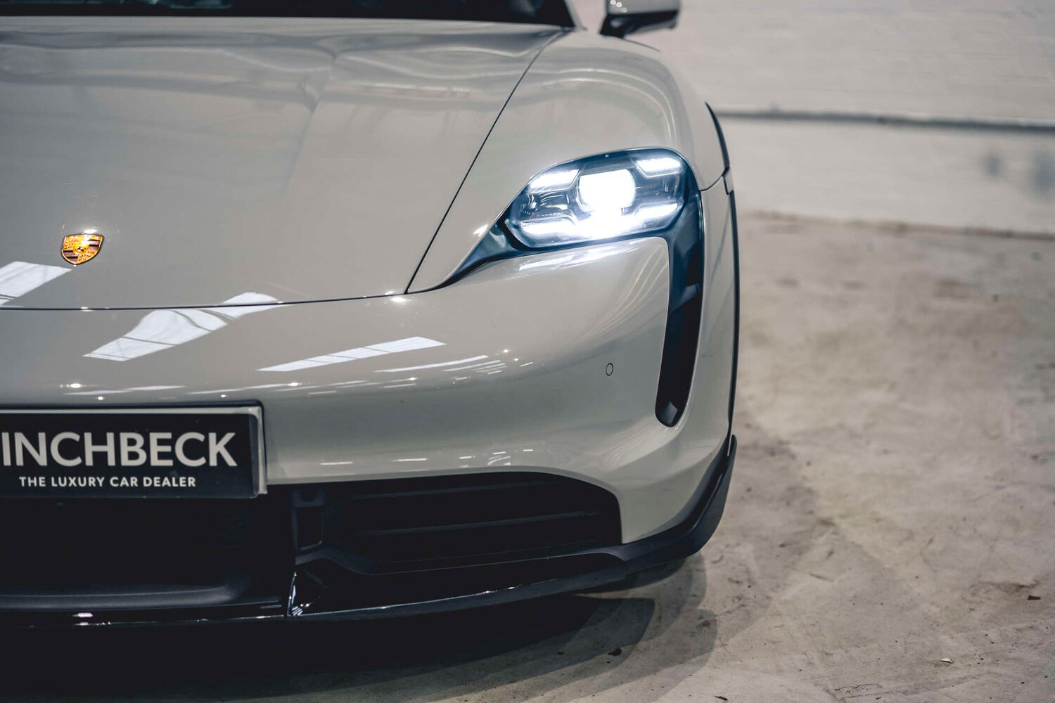 Used Porsche Taycan 2022 for sale - 77420223: Photo 7