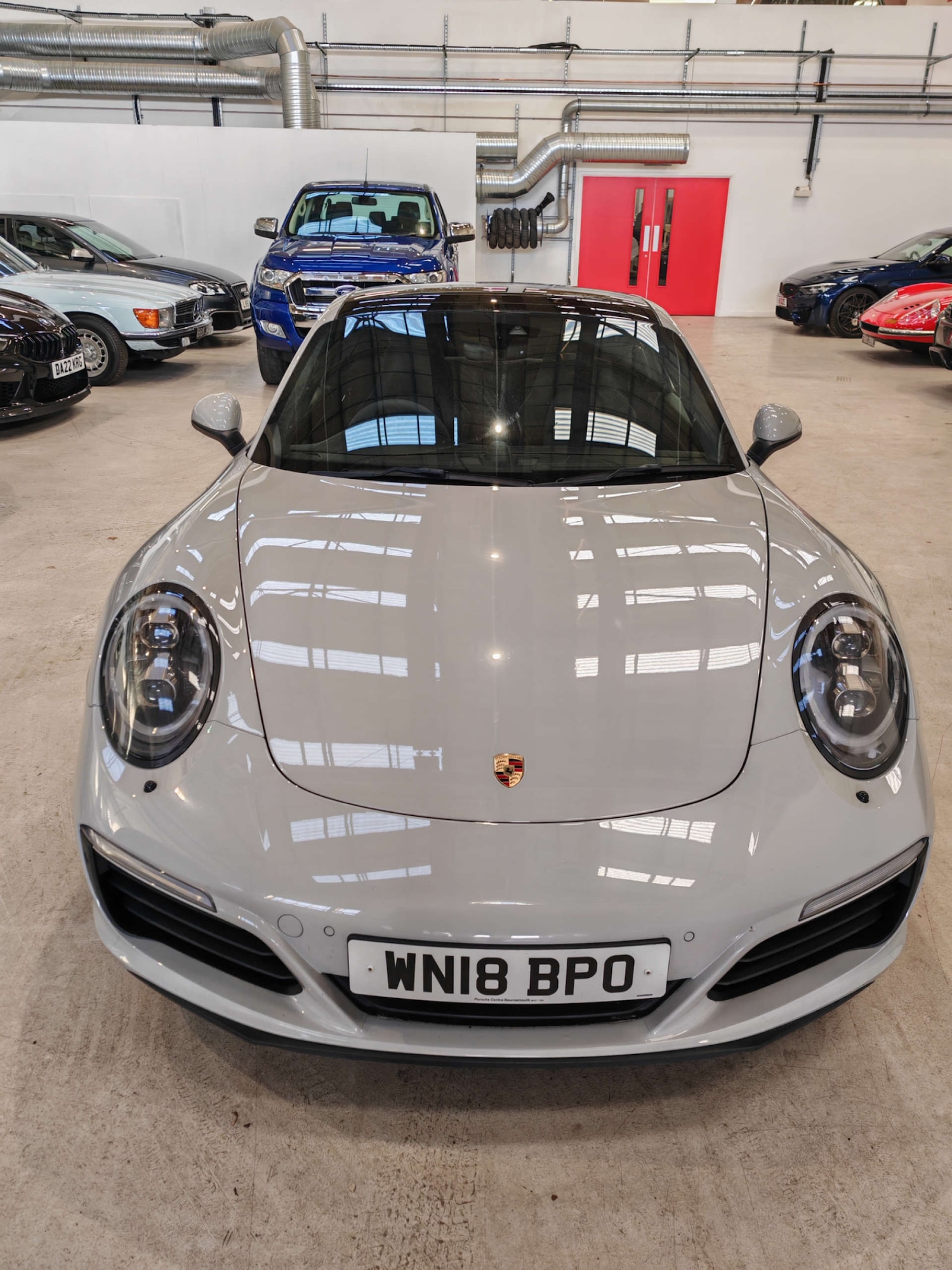 Used Porsche 911 2018 for sale - 77259151: Photo 2