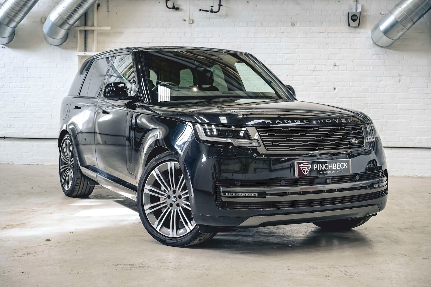 Used Land Rover Range Rover 2022 for sale - 76693667: Photo 2