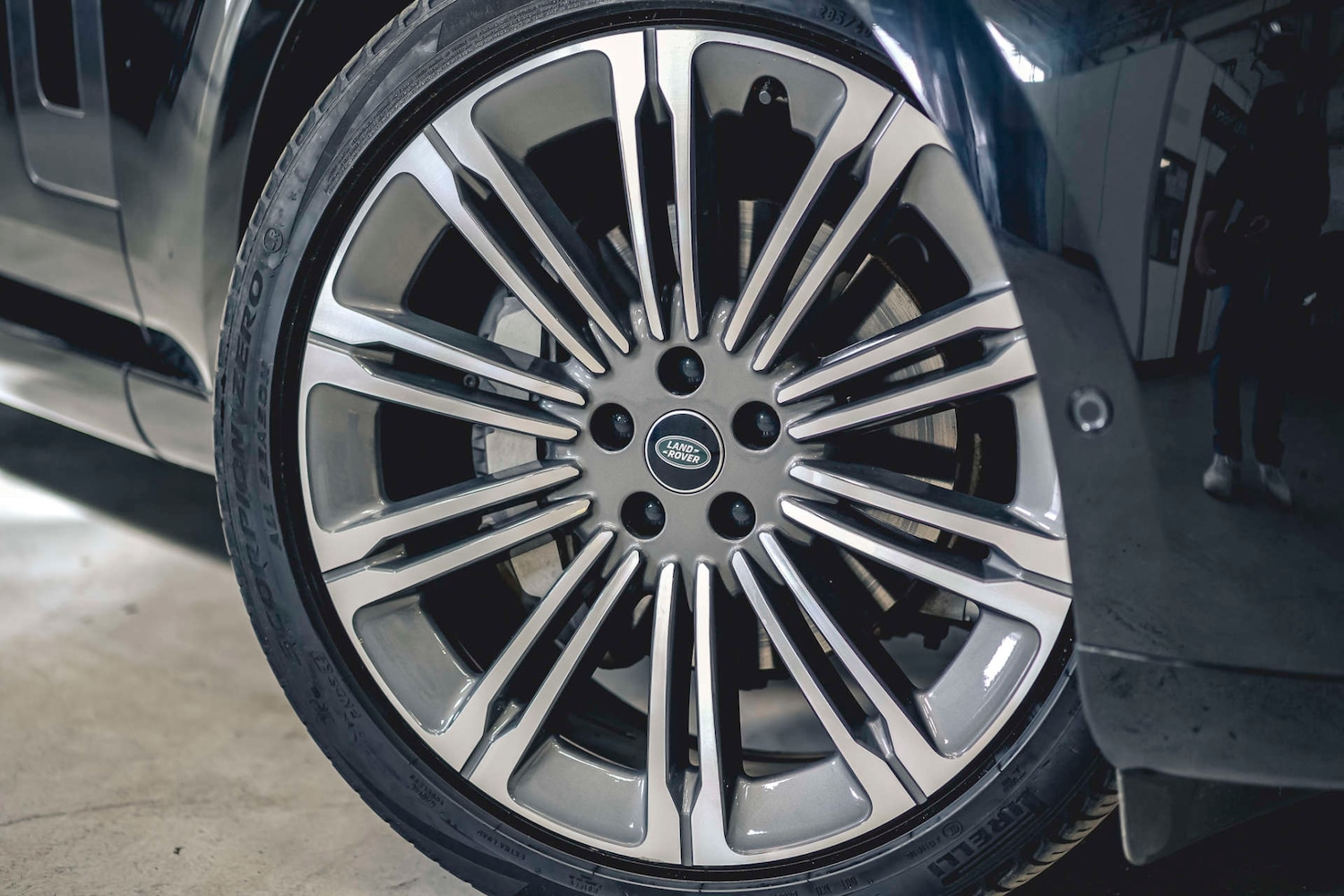 Used Land Rover Range Rover 2022 for sale - 76693667: Photo 3