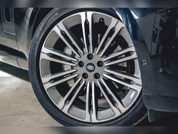 Used Land Rover Range Rover 2022 for sale - 76693667: Photo