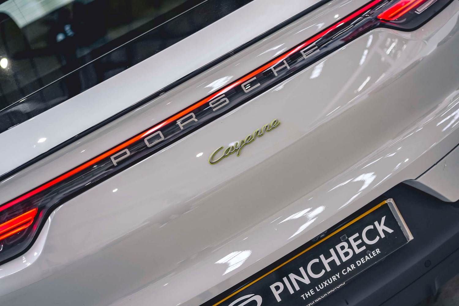 Used Porsche Cayenne 2022 for sale - 76693666: Photo 13