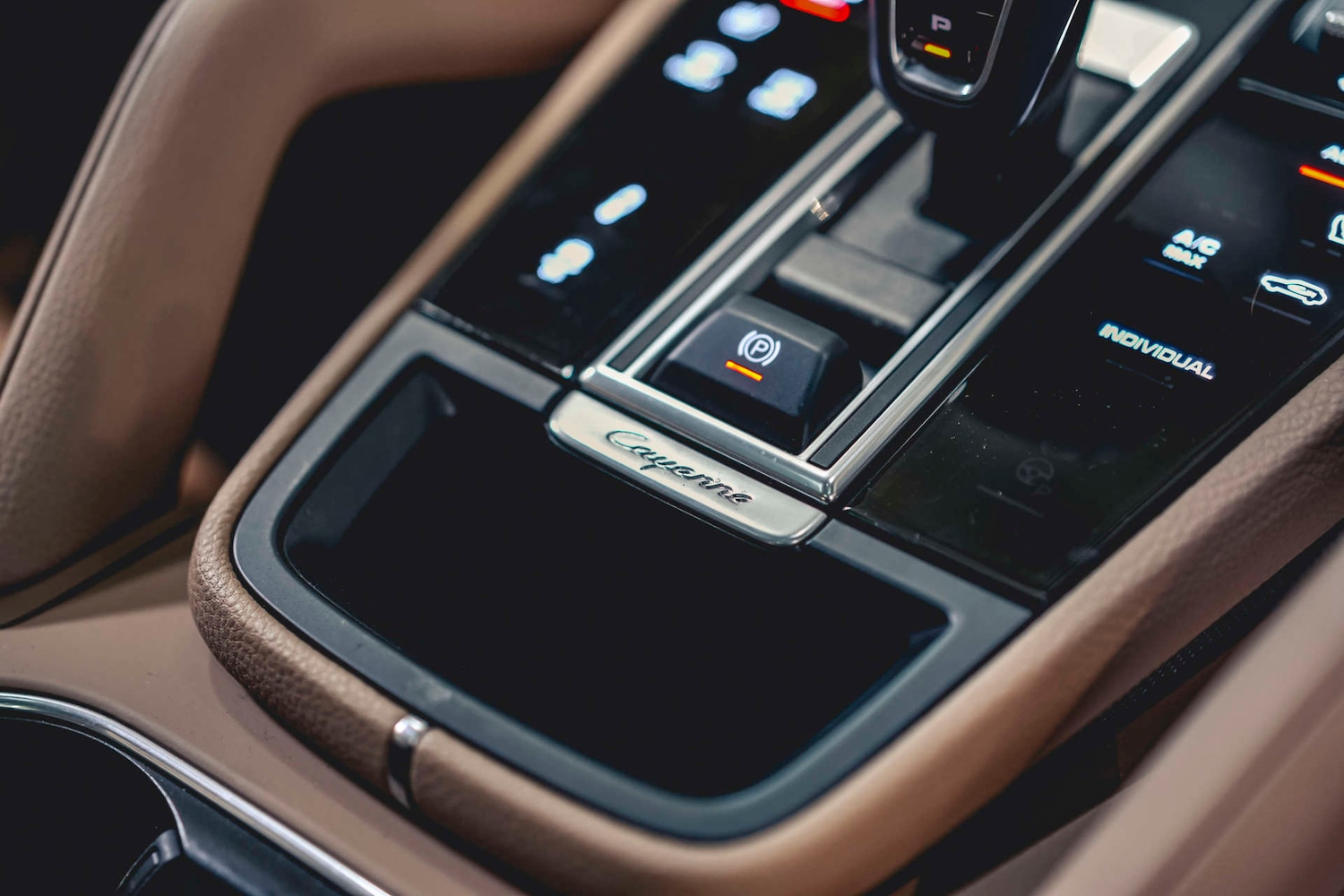 Used Porsche Cayenne 2022 for sale - 76693666: Photo 26