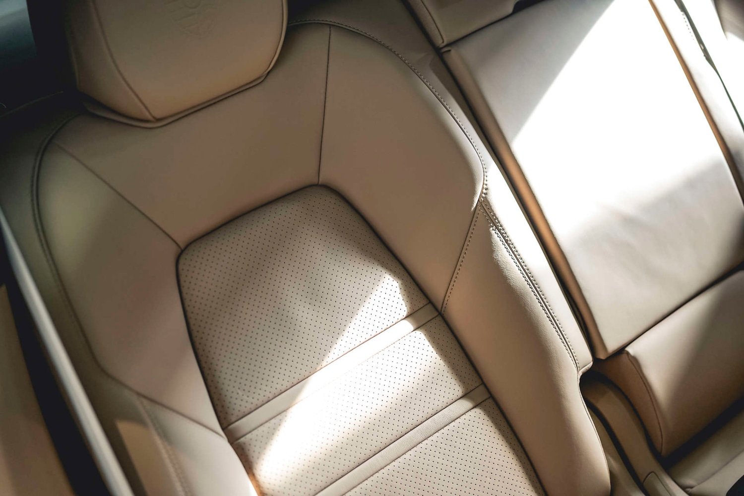 Used Porsche Cayenne 2022 for sale - 76693666: Photo 34