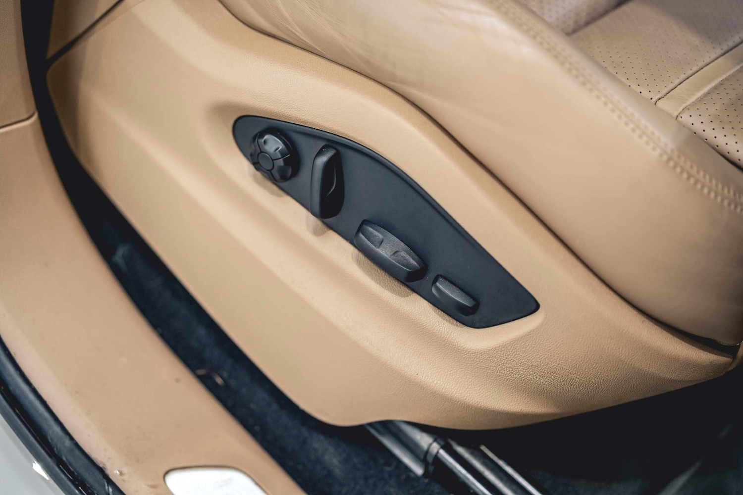 Used Porsche Cayenne 2022 for sale - 76693666: Photo 39