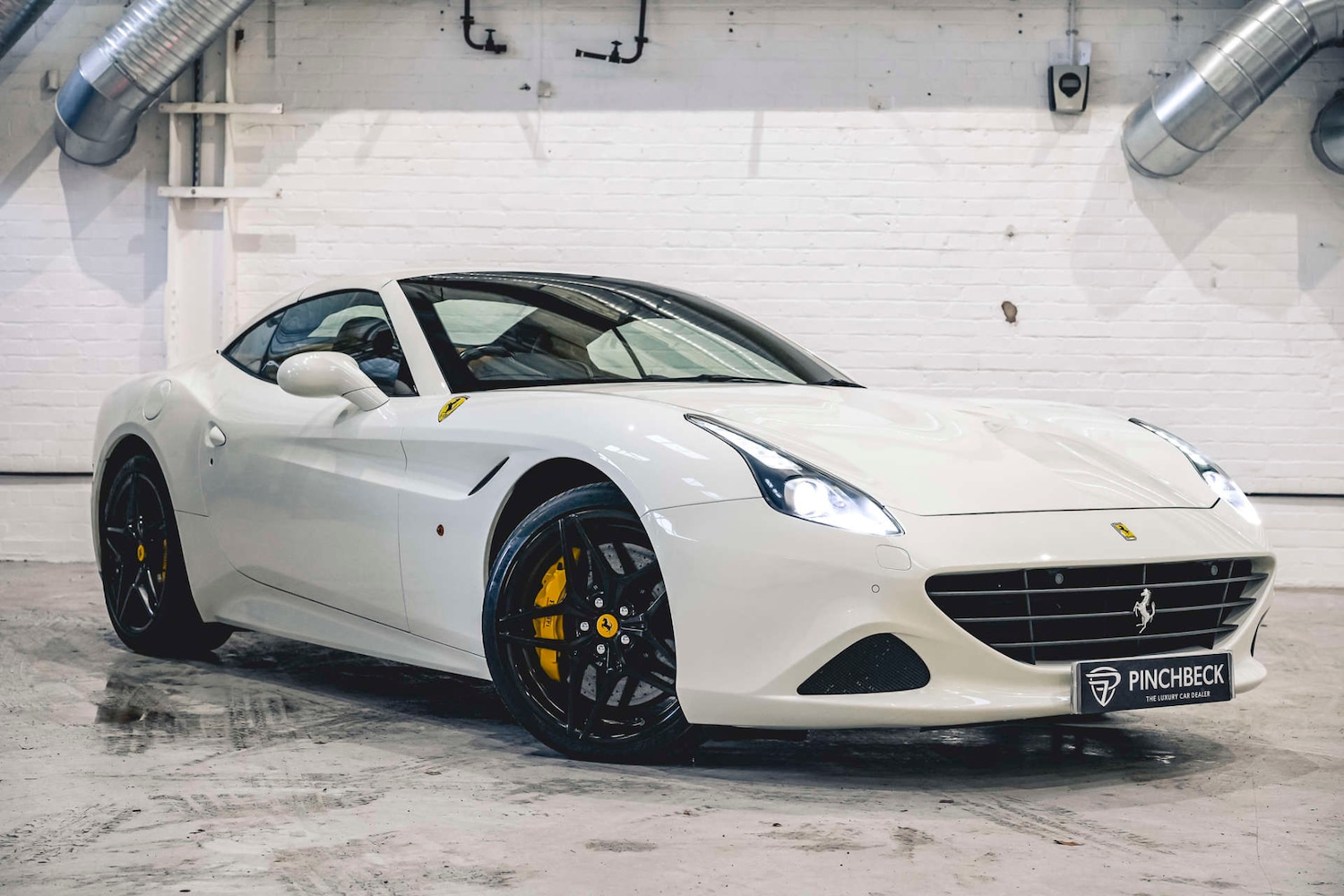 Used Ferrari California 2016 for sale - 76693668: Photo 1