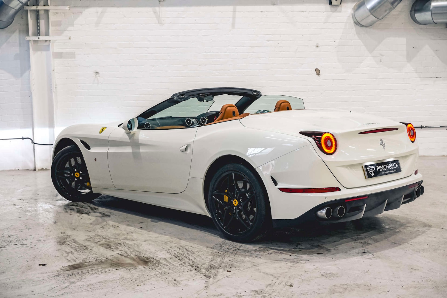 Used Ferrari California 2016 for sale - 76693668: Photo 14