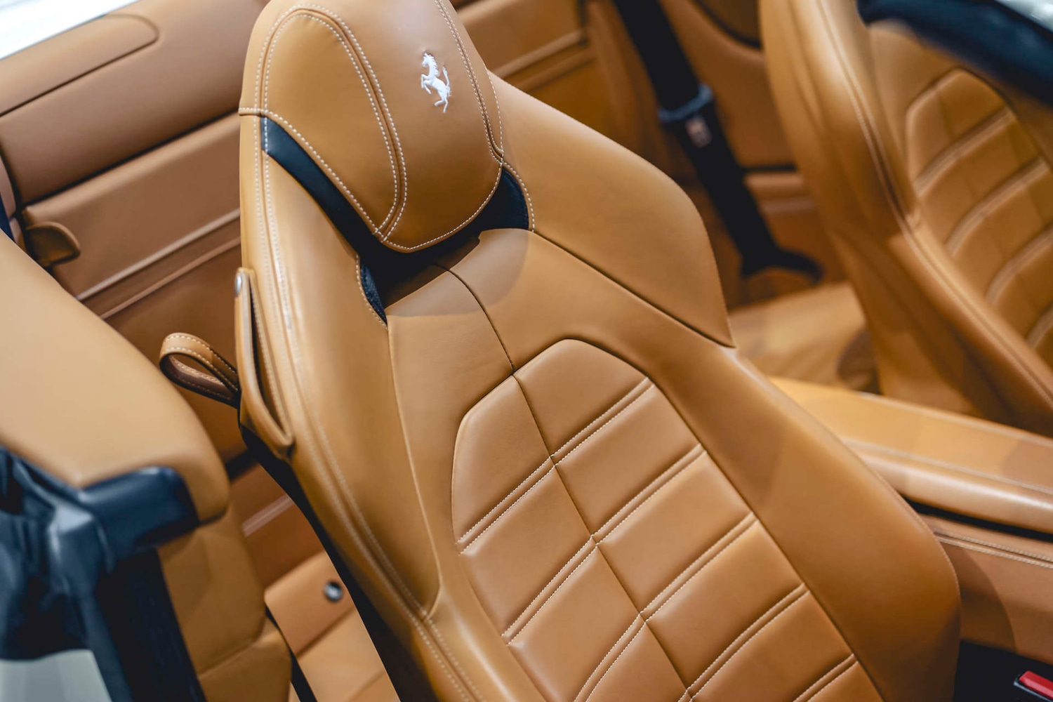 Used Ferrari California 2016 for sale - 76693668: Photo 26