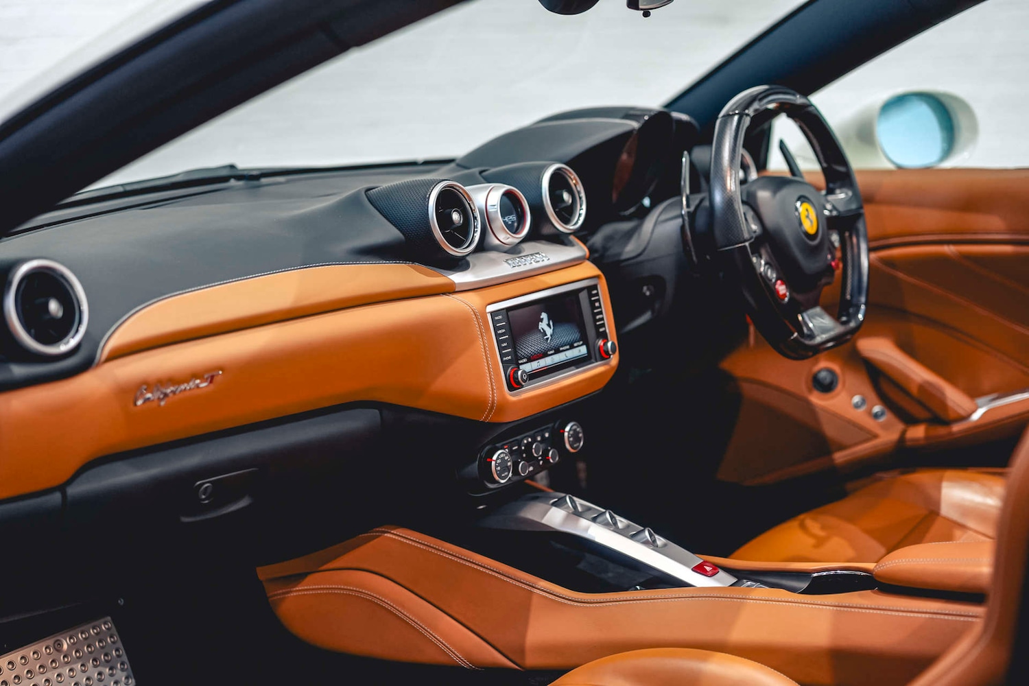 Used Ferrari California 2016 for sale - 76693668: Photo 35