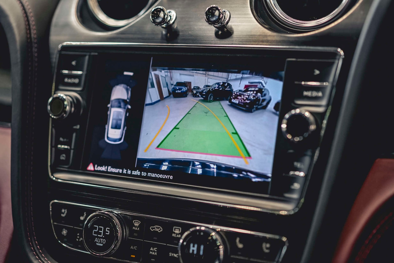 Used Bentley Bentayga 2019 for sale - 76693656: Photo 17