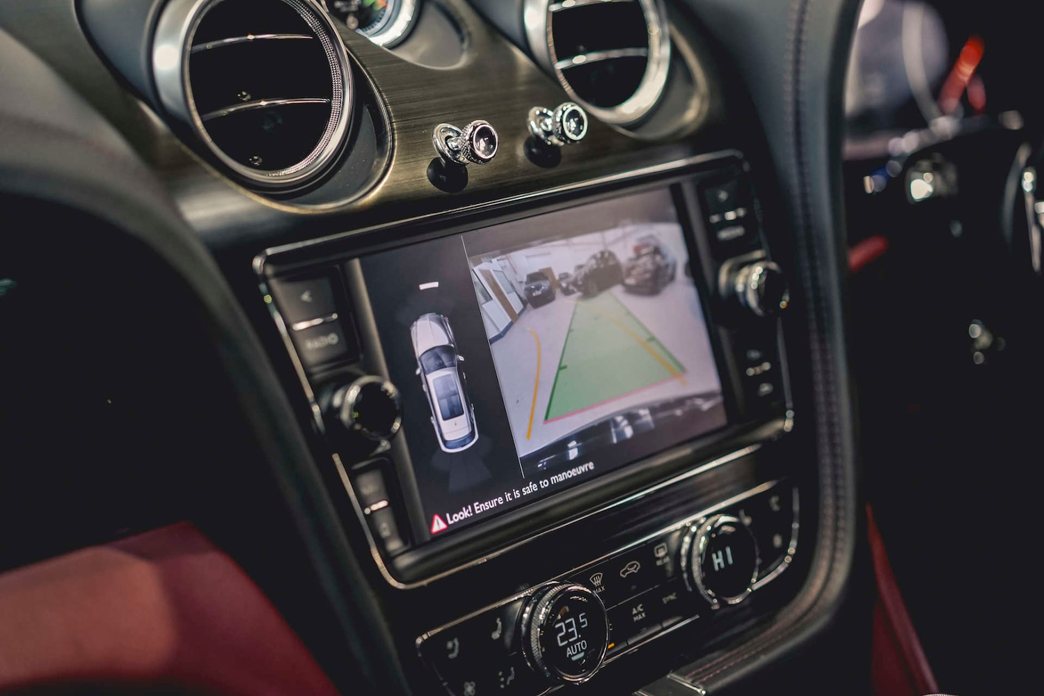 Used Bentley Bentayga 2019 for sale - 76693656: Photo 36