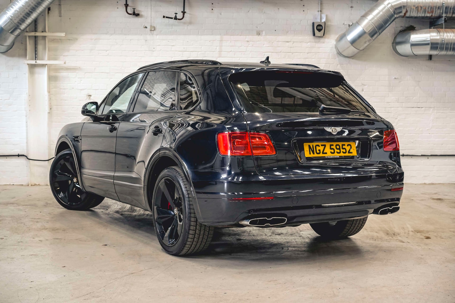 Used Bentley Bentayga 2019 for sale - 76693656: Photo 4