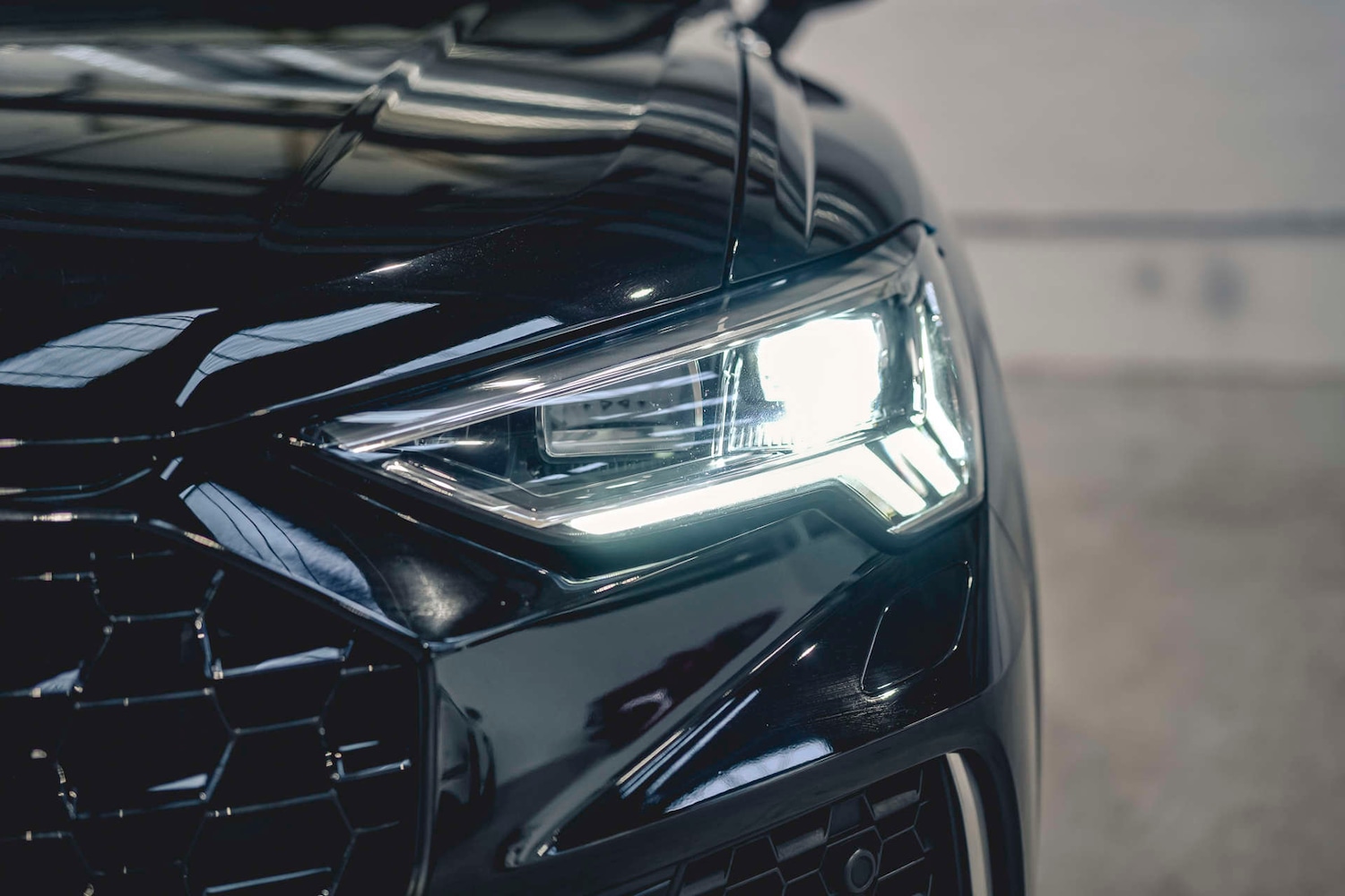 Used Audi RS Q3 2022 for sale - 76693657: Photo 10